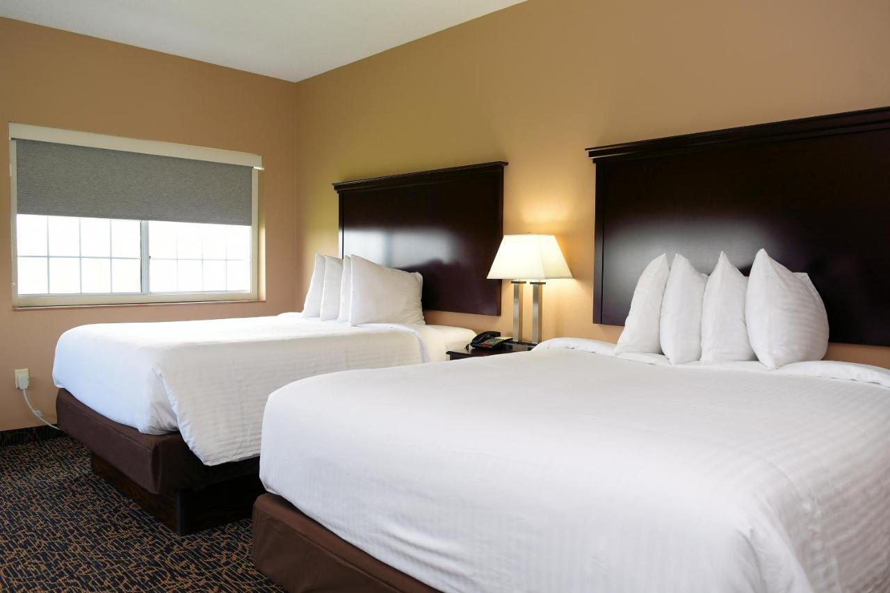 Cobblestone Inn & Suites - Denison | Majestic Hills Exterior foto