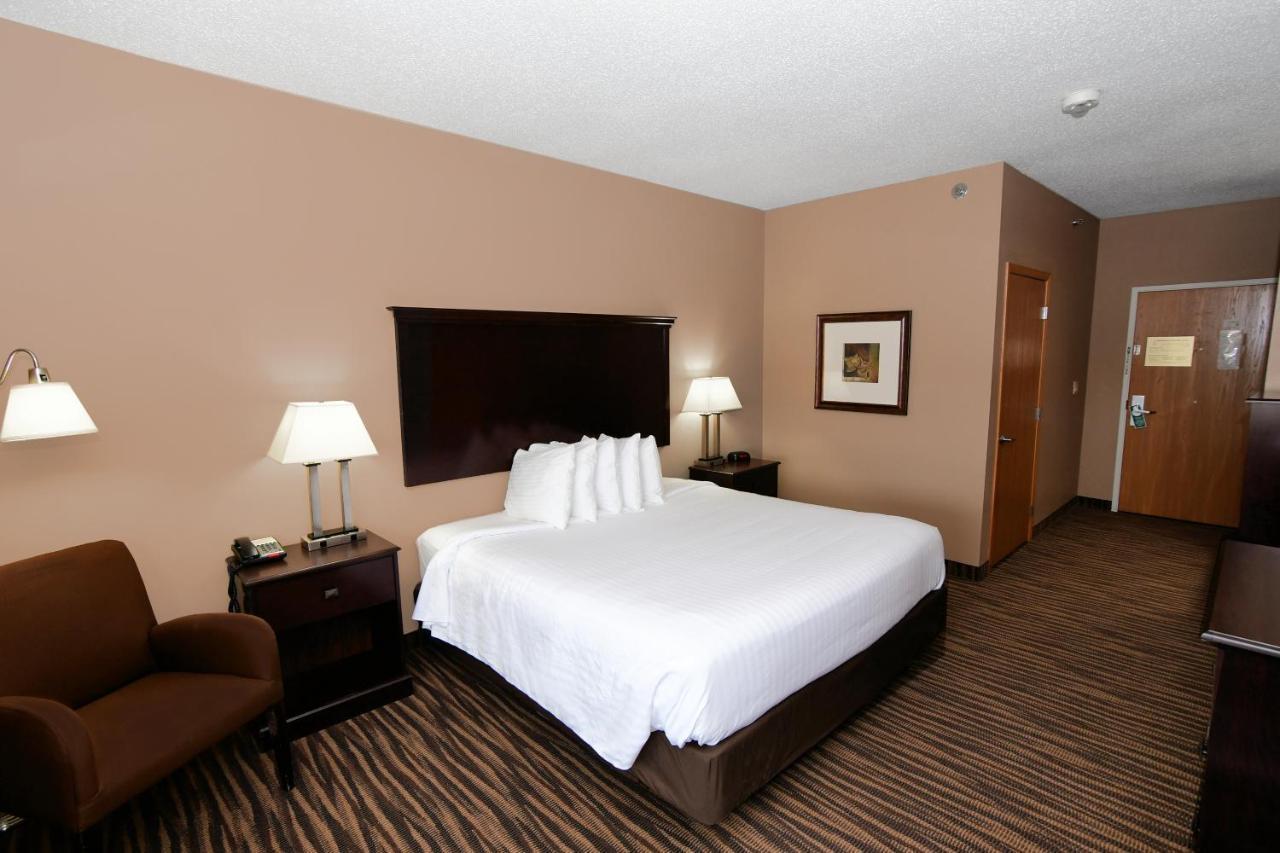 Cobblestone Inn & Suites - Denison | Majestic Hills Exterior foto